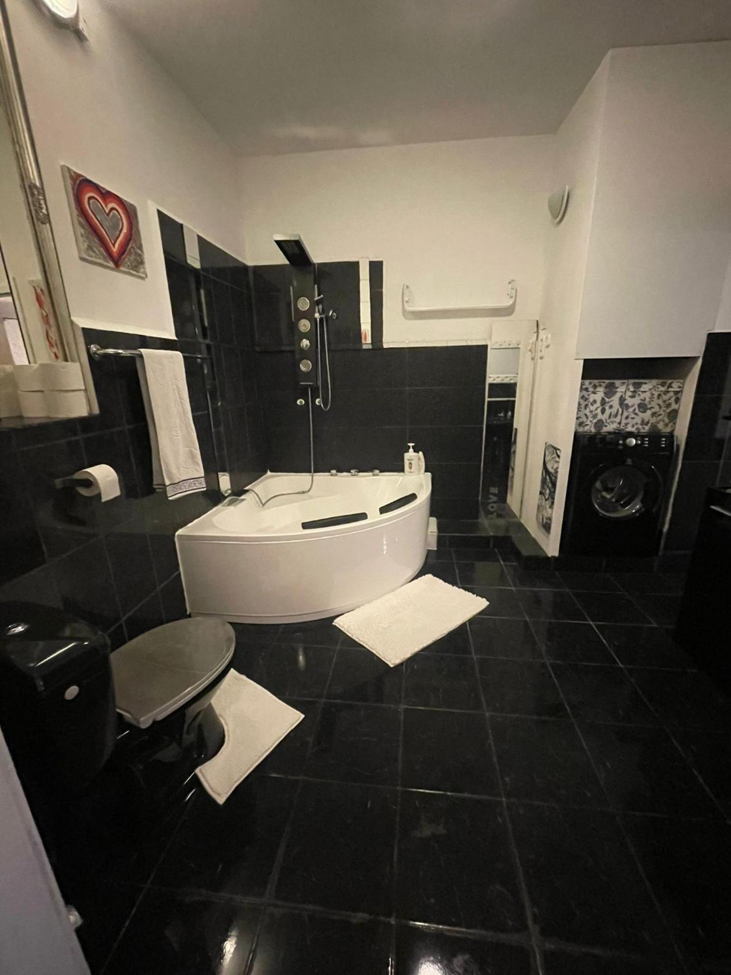 Geibel T4 - 85m2 - Highspeed Internet - Hundefreundlich * Vienna
